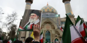 Подробнее о статье Операція США та Ізраїлю проти Ірану: Аналіз та Наслідки