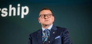 Подробнее о статье Аналіз заяв Валерія Залужного: політична стратегія чи розголошення фактів?