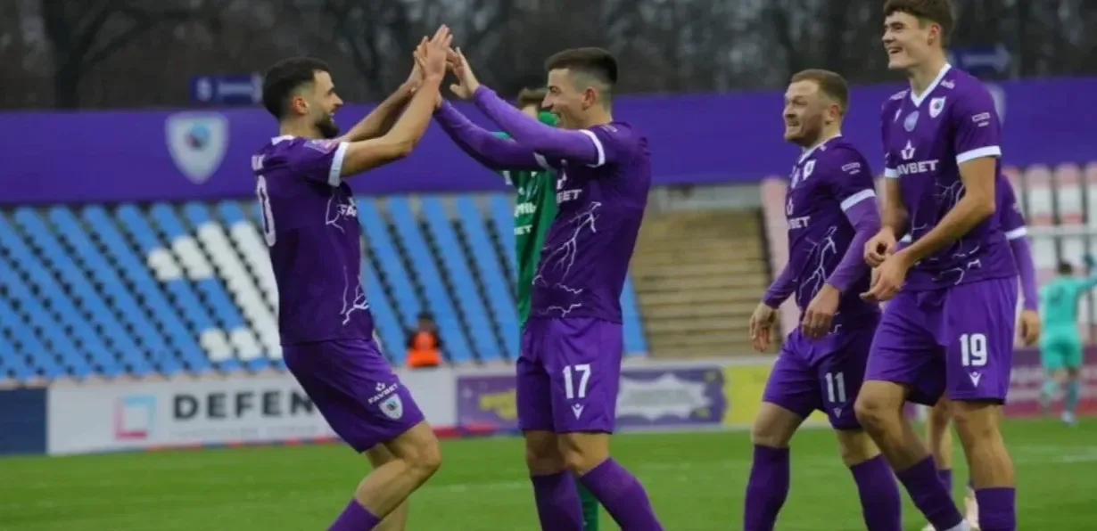 Подробнее о статье Новий тур Прем’єр-ліги: розклад та ключові матчі