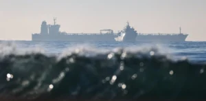 Подробнее о статье Греція та Мальта закликають відстрочити запровадження повних обмежень на морські перевезення російської нафти