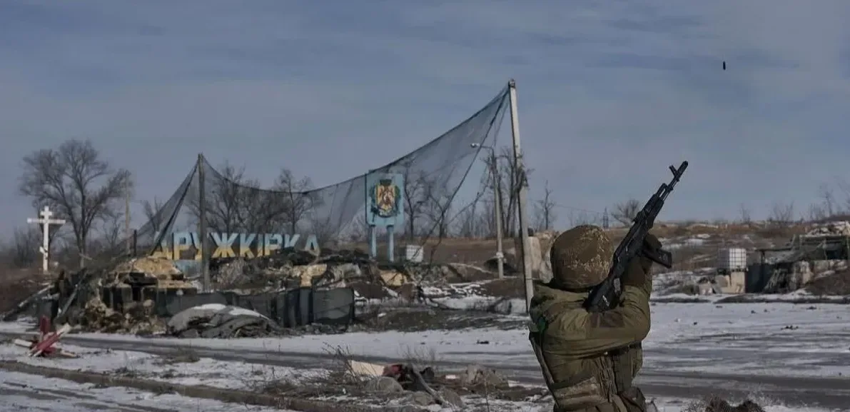 Подробнее о статье Російські атаки на Костянтинівку: відеозапис