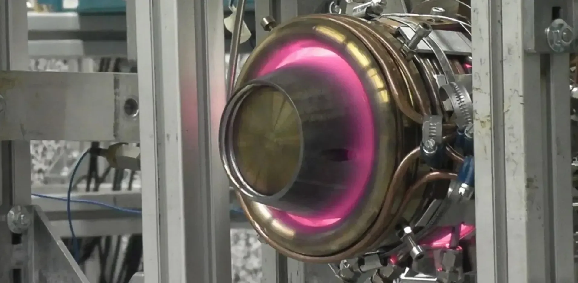 Подробнее о статье Нова турбіна KIT встановлює рекорд тривалості горіння, відкриваючи шлях до енергії з водню