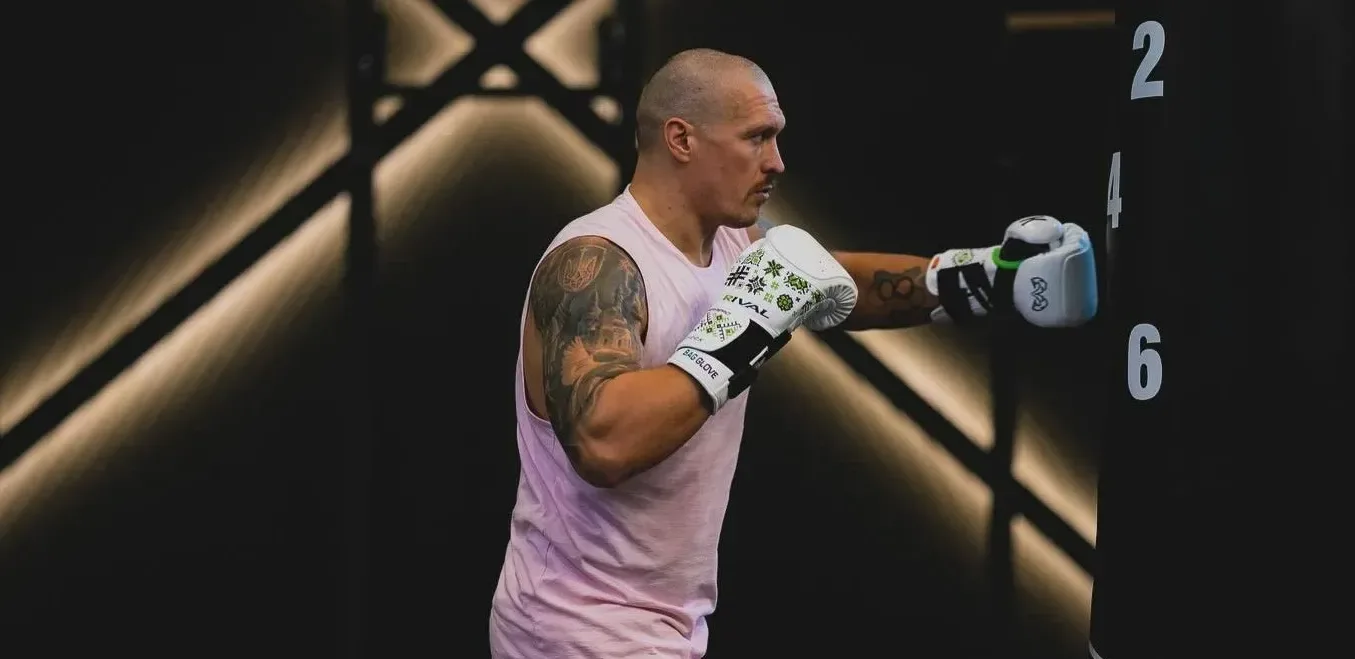 Вы сейчас просматриваете Усик зацікавлений у новому виклику: голі кулаки?