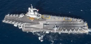 Подробнее о статье Російський дрон затримано біля французького авіаносця