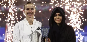 Подробнее о статье Світоліна привітала переможницю фіналу WTA 1000 у Дубаї