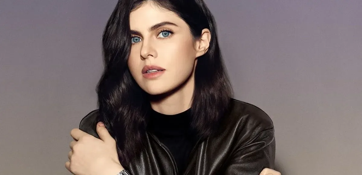 Подробнее о статье Александра Даддаріо та Ендрю Форм Розлучилися Після Трьох Років Шлюбу