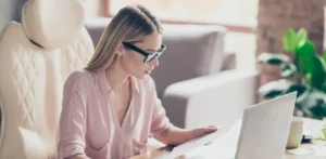 Подробнее о статье Маркетплейси та Соцмережі – Нові Лідери в Продажах Малого Бізнесу