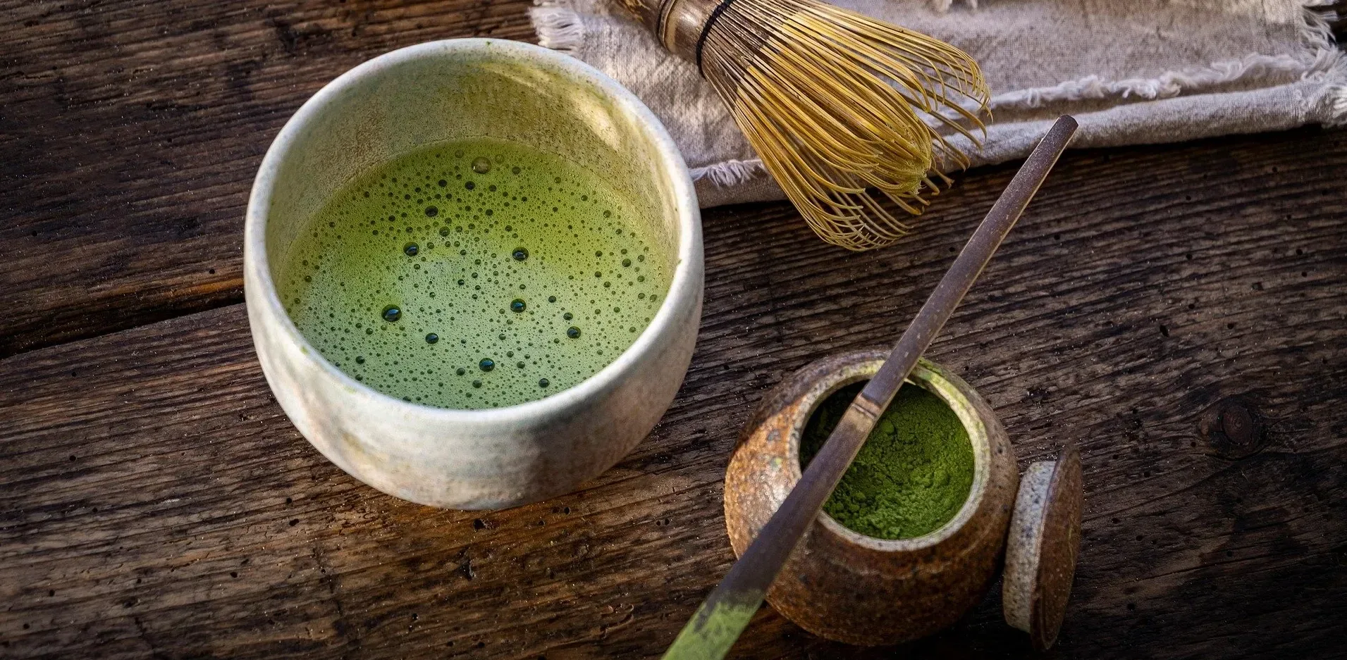 Подробнее о статье Зростання експорту зеленого чаю в Японії: виклики та перспективи