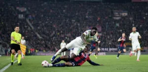 Подробнее о статье Ліга Європи: Матчі-Відповіді 1/8 Фіналу – Результати та Розклад