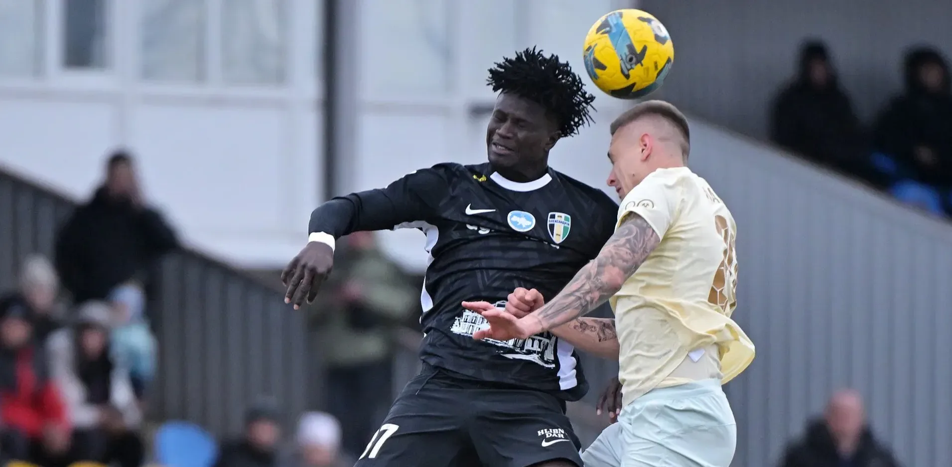 Вы сейчас просматриваете Шахтар лідирує в УПЛ: розклад та результати 19-го туру