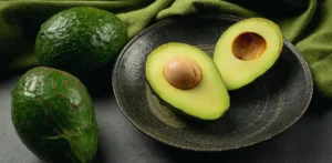 Подробнее о статье Щоденне вживання авокадо: користь для здоров’я