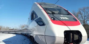 Подробнее о статье Тарпан: Швидкісний Електропоїзд після Капремонту