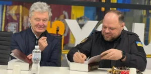 Подробнее о статье Зустріч Стефанчука та Порошенка: Версії Чаленка