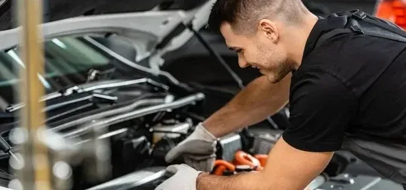 Подробнее о статье Корисні інструменти для домашнього ремонту авто