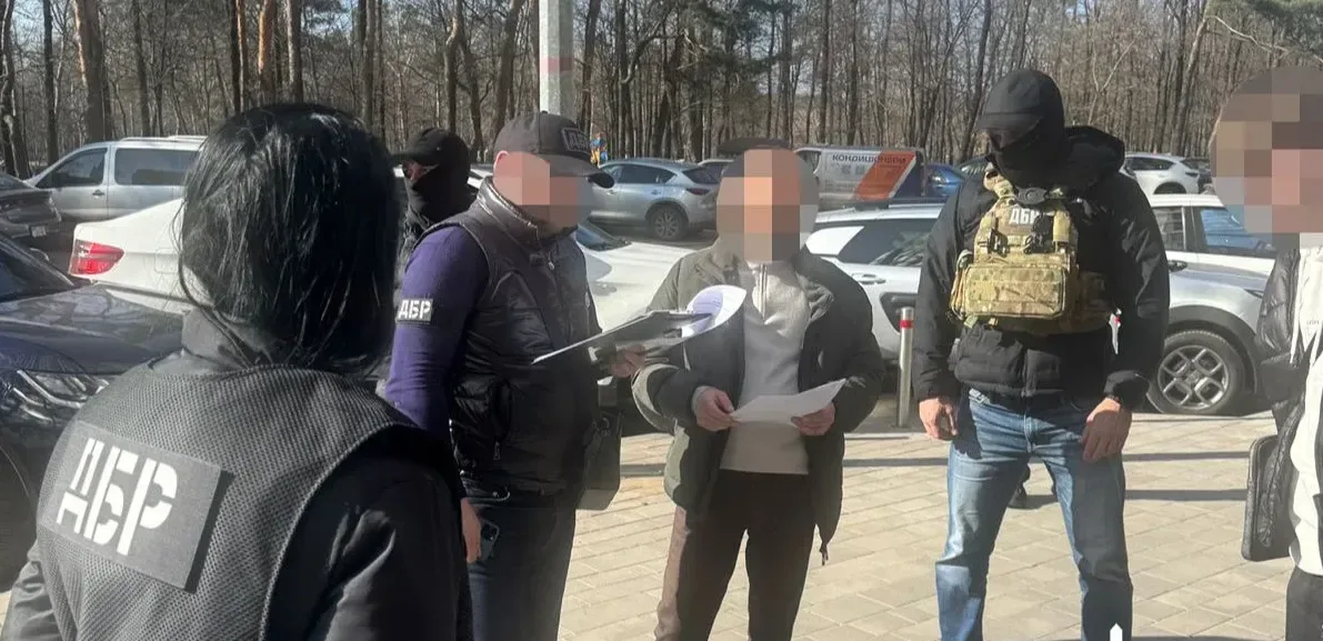 Подробнее о статье Затримання полковника Нацгвардії за спробу купівлі фіктивної інвалідності