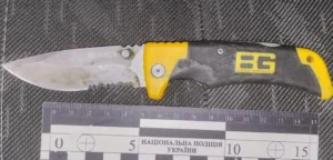 Подробнее о статье В Дніпрі затримано чоловіка, який напав на військовослужбовця ТЦК