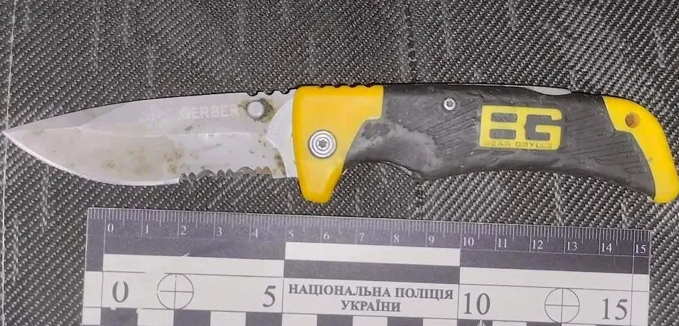 Подробнее о статье В Дніпрі затримано чоловіка, який напав на військовослужбовця ТЦК