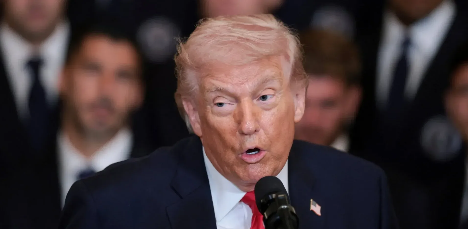 Подробнее о статье Трамп висловив підтримку можливому наступу курдів проти Ірану