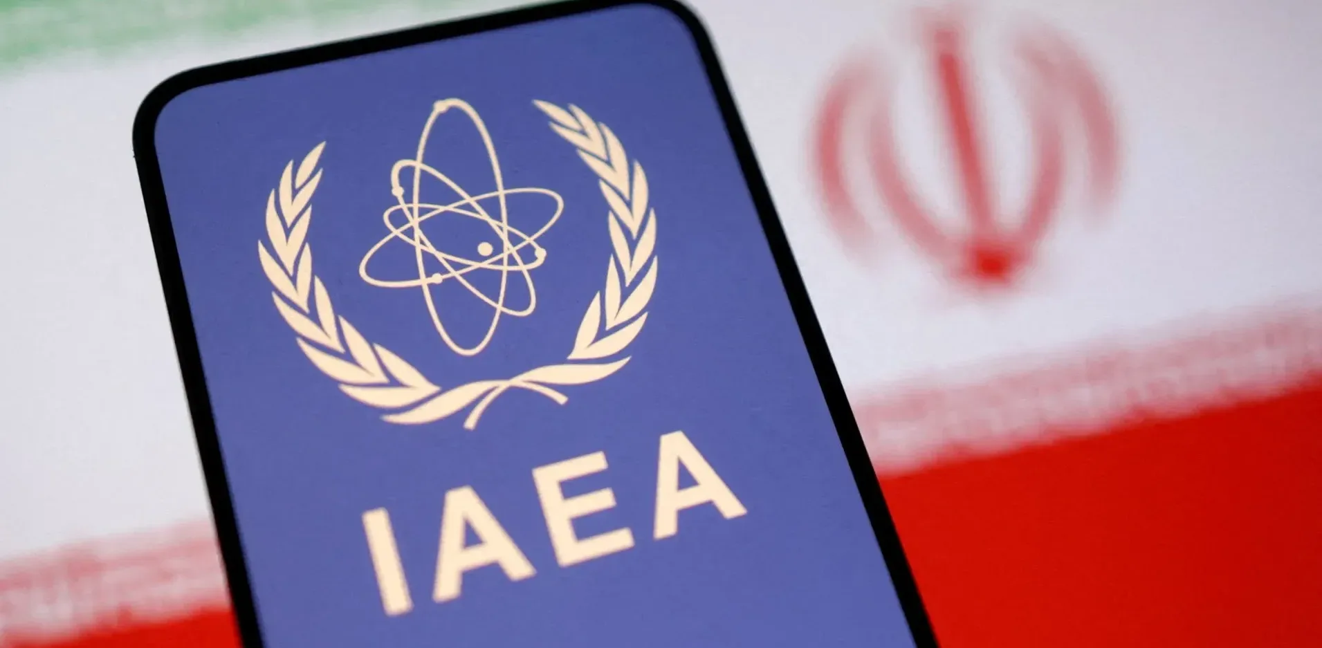 Подробнее о статье Атака на іранський завод важкої води: наслідки та реакція