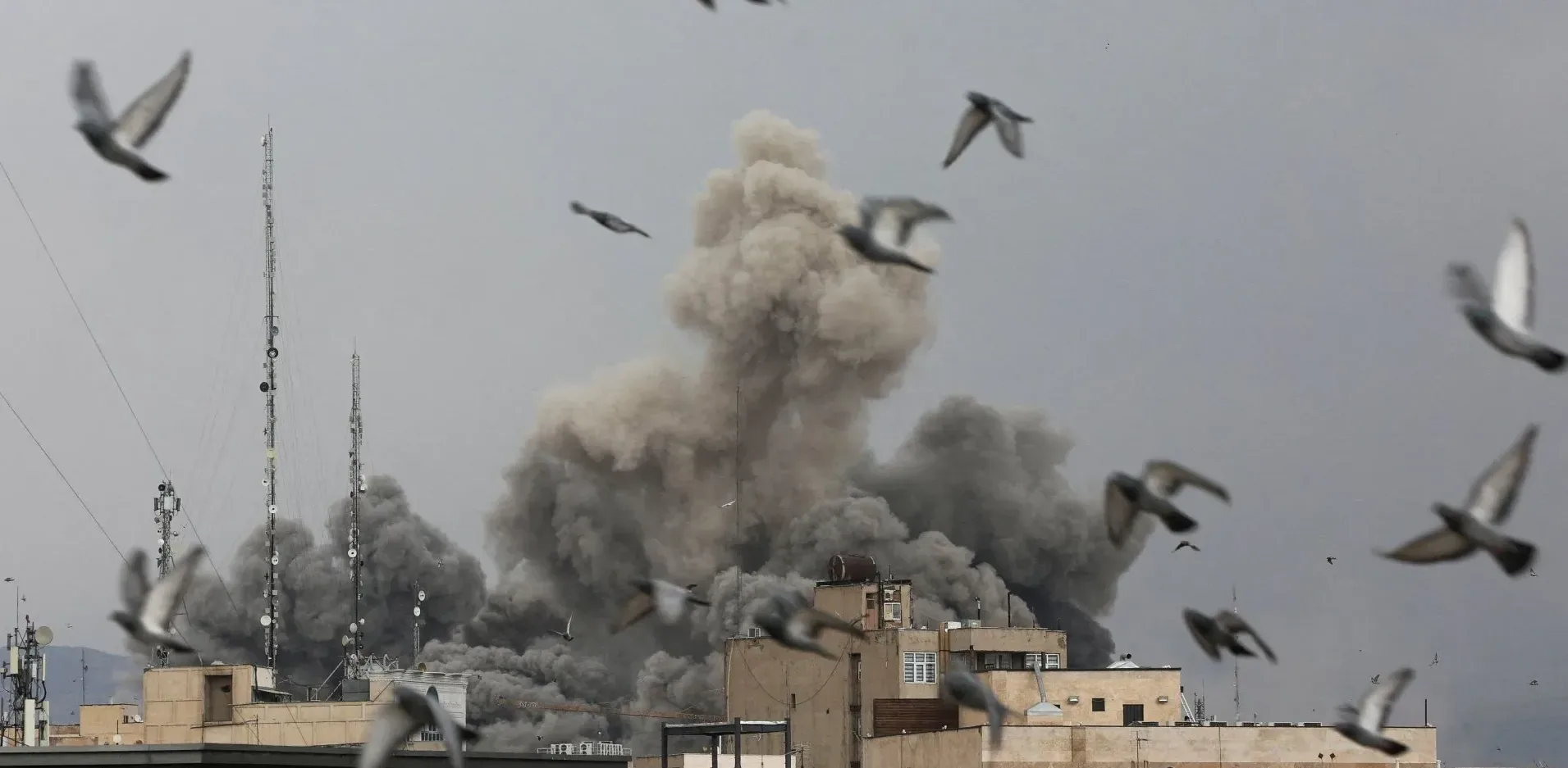 Подробнее о статье Перші жертви: Атака на порт в Кувейті