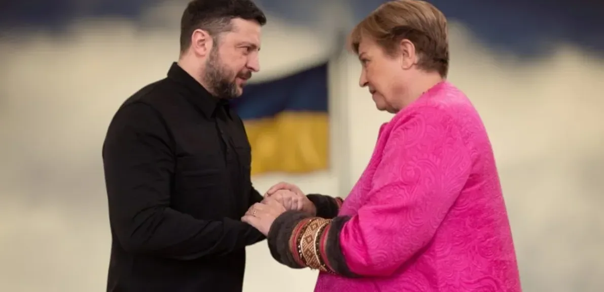 Подробнее о статье МВФ затвердив нову програму фінансування для України