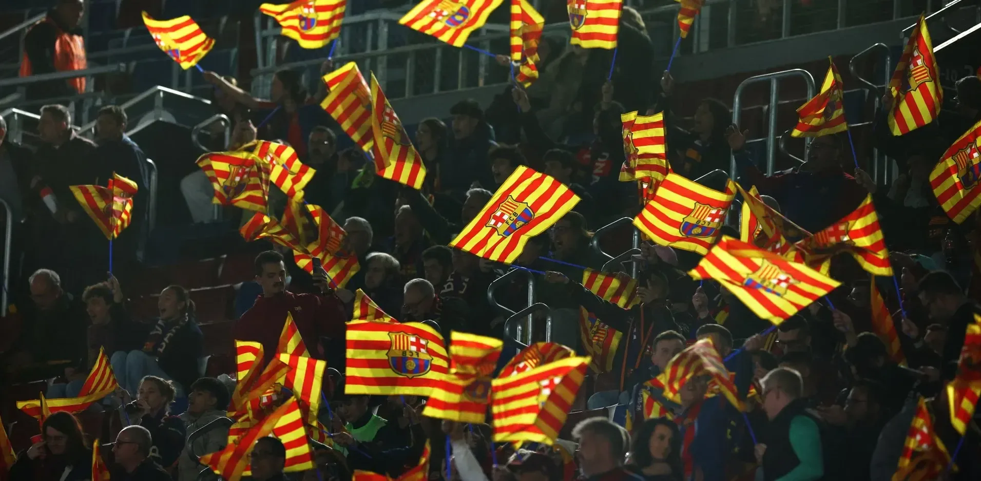 Подробнее о статье Фанати атакували автобус Атлетіко перед Кубком Іспанії