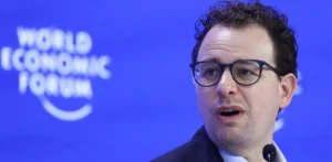 Подробнее о статье Anthropic та Пентагон: Нові Переговори про Контракт