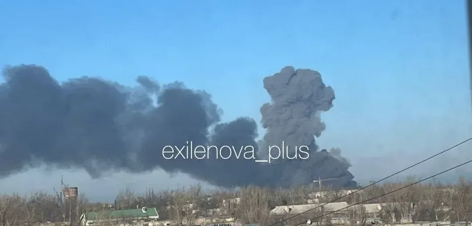 Подробнее о статье ЗСУ завдали удару по складу шахедів у Донецькому аеропорту