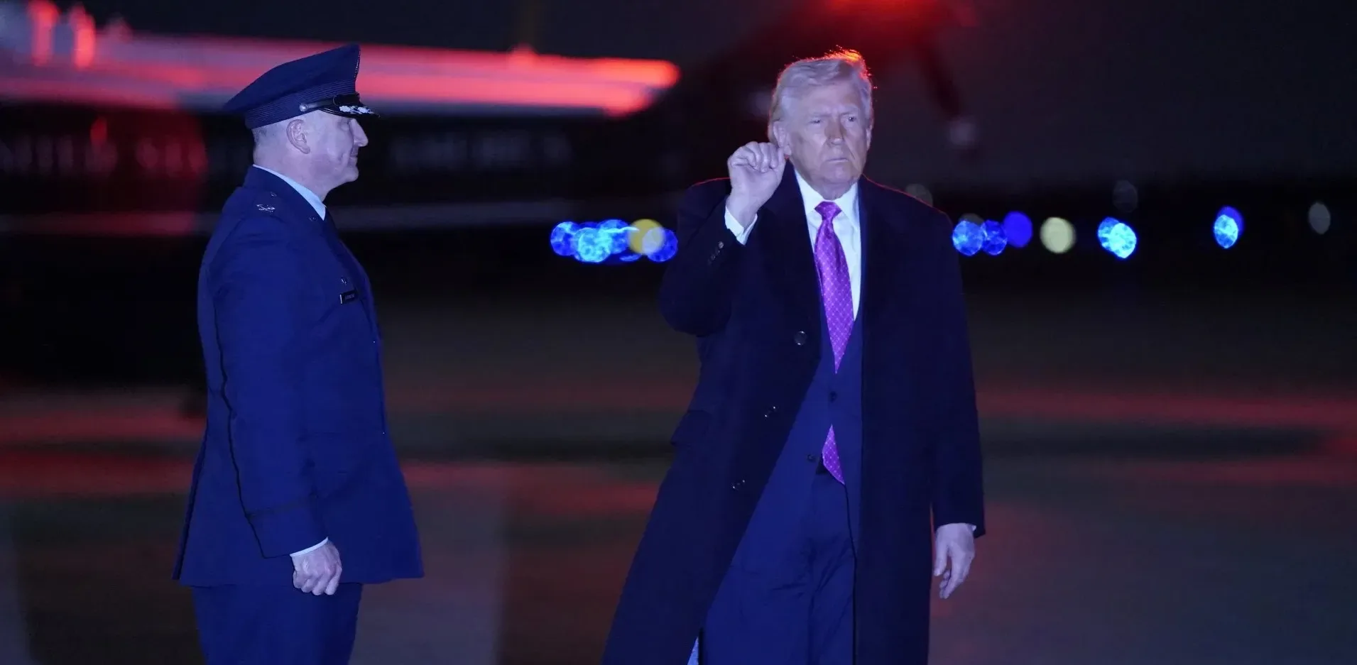 Подробнее о статье Трамп про захоплення іранської нафти та острова Харк