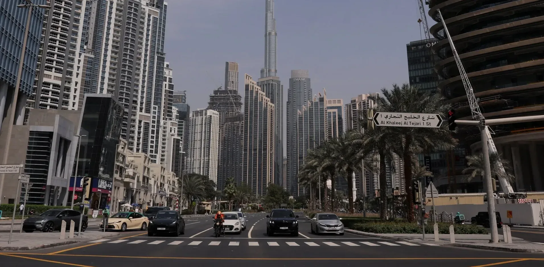 Вы сейчас просматриваете Вибухи в ОАЕ, Катаре и Бахрейне после атак Ирана