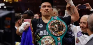 Подробнее о статье Усик – Верховен: Бій за пояс WBC без титульного звання