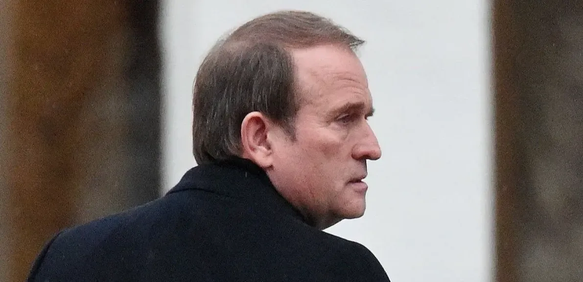 Подробнее о статье Маєток Медведчука на Рубльовці: деталі та обставини