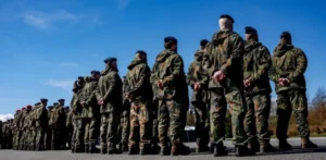 Подробнее о статье Нові правила виїзду чоловіків з Німеччини: дозвіл Бундесверу