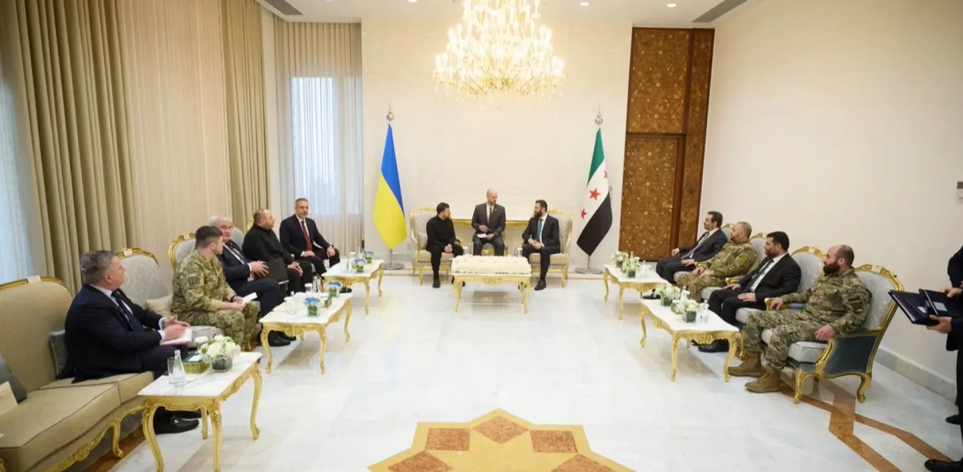 Подробнее о статье Відновлення дипломатичних відносин між Україною та Сирією