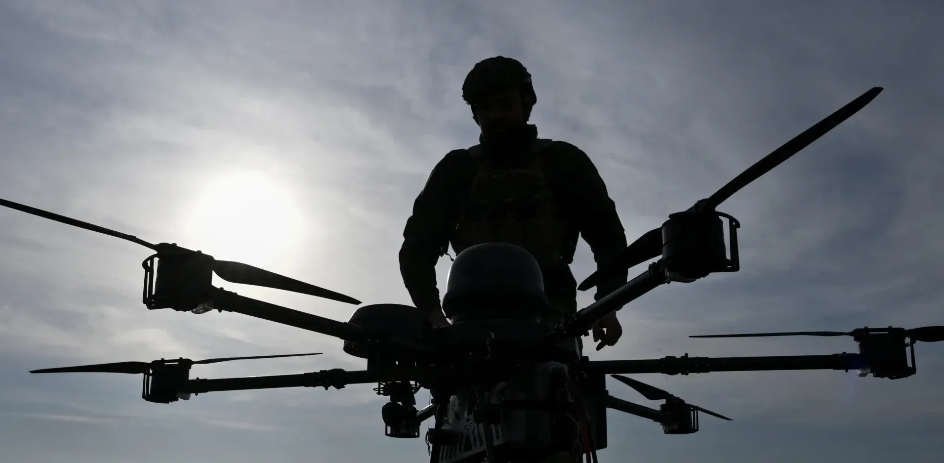 Вы сейчас просматриваете Перевага України у використанні безпілотників на полі бою