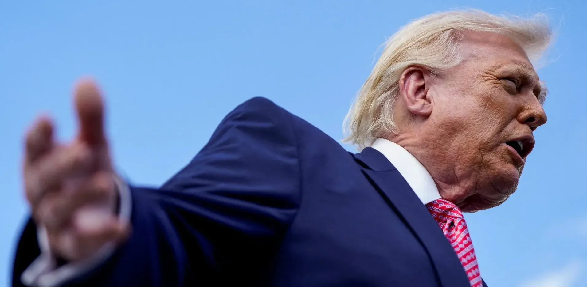 Подробнее о статье Трамп і можливий вихід США з НАТО: наслідки та перспективи