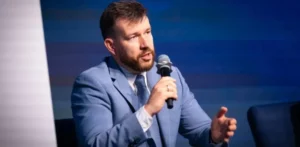 Подробнее о статье Пенсійна реформа в Україні: нові елементи та підходи