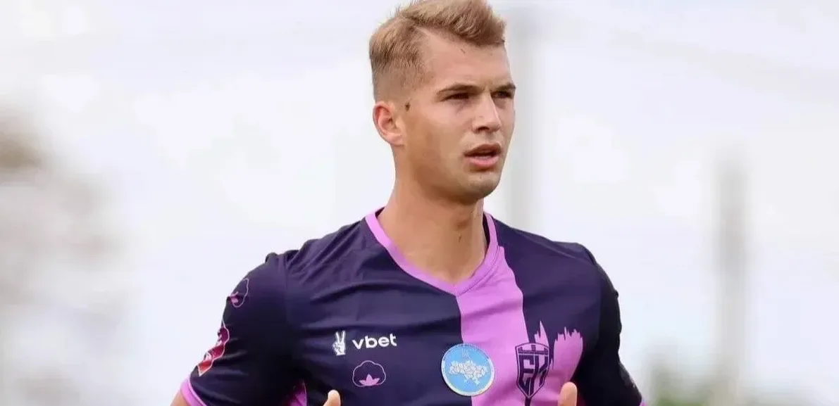 Подробнее о статье Мрії Владислава Супряги: Ліга чемпіонів та Золотий м’яч