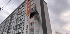 Подробнее о статье Трагедія в Київській області: жертви та постраждалі від атаки