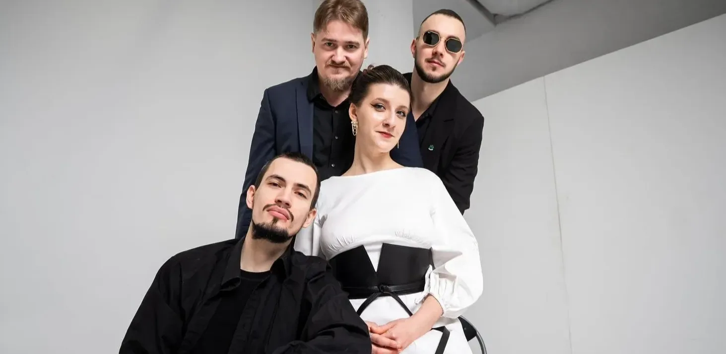 Подробнее о статье Гурт Мова переспівав легендарну пісню Козачка у новому стилі