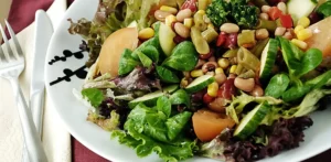 Подробнее о статье Секрети приготування смачного салату з квасолі