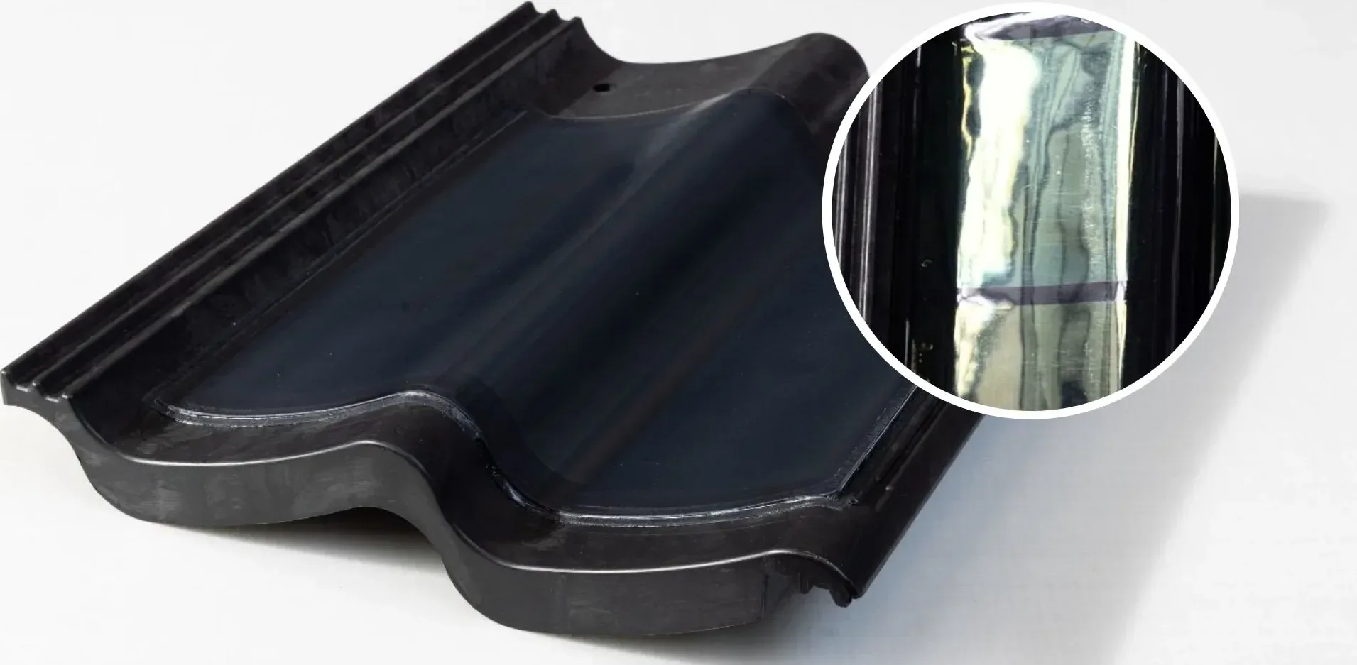 Подробнее о статье Інноваційна перовскітна черепиця для сонячної енергії в Нідерландах