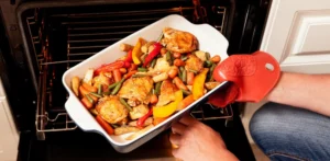 Подробнее о статье Як правильно готувати курячу грудку в духовці