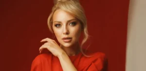 Подробнее о статье Аріна Домскі отримала нагороду на European International Music Awards