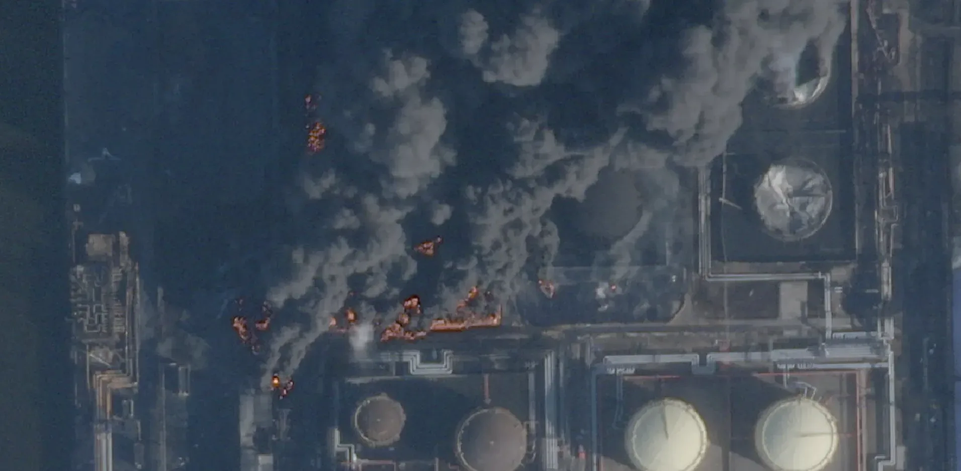 Подробнее о статье Аналіз кампанії українських ударів по російській нафтовій інфраструктурі