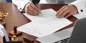 Подробнее о статье Хто такі підписанти в українському бізнесі: статистика та факти
