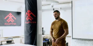 Подробнее о статье Бійці Хартії ведуть підземну війну та використовують дрони