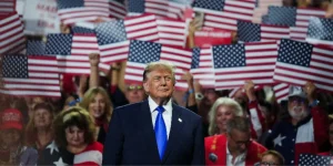 Подробнее о статье Трамп пообіцяв американцям по $5 тисяч