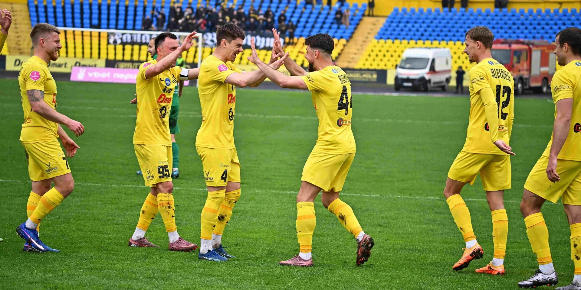 Подробнее о статье Буковина проти Динамо: півфінал Кубку України на стадіоні в Тернополі
