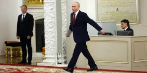 Подробнее о статье Що відбувається в Кремлі та чого чекати Україні